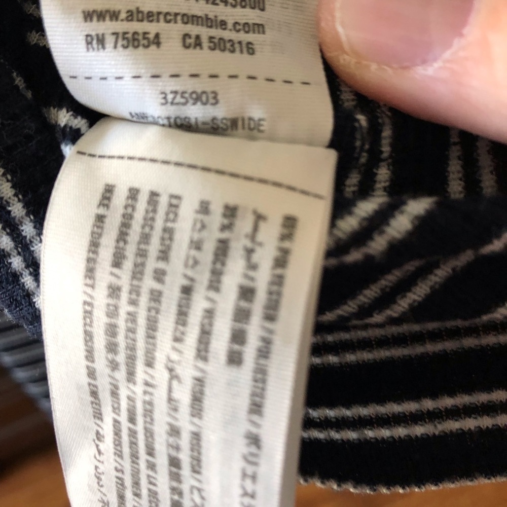 Hollister long sleeve thermal hooded blue & white striped semi-cropped top in XS - Picture 7 of 8